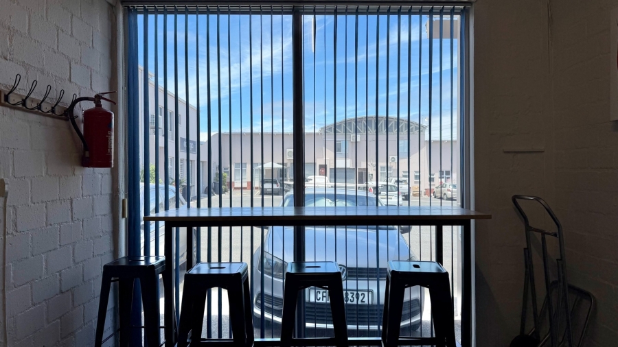 To Let commercial Property for Rent in Mall Interchange Western Cape